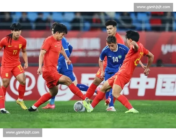 国足对阵乌兹别克全场回放解析关键失误与亮点瞬间赛后战术复盘与未来展望